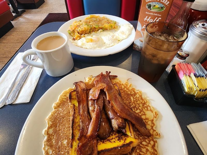 George's Diner interior