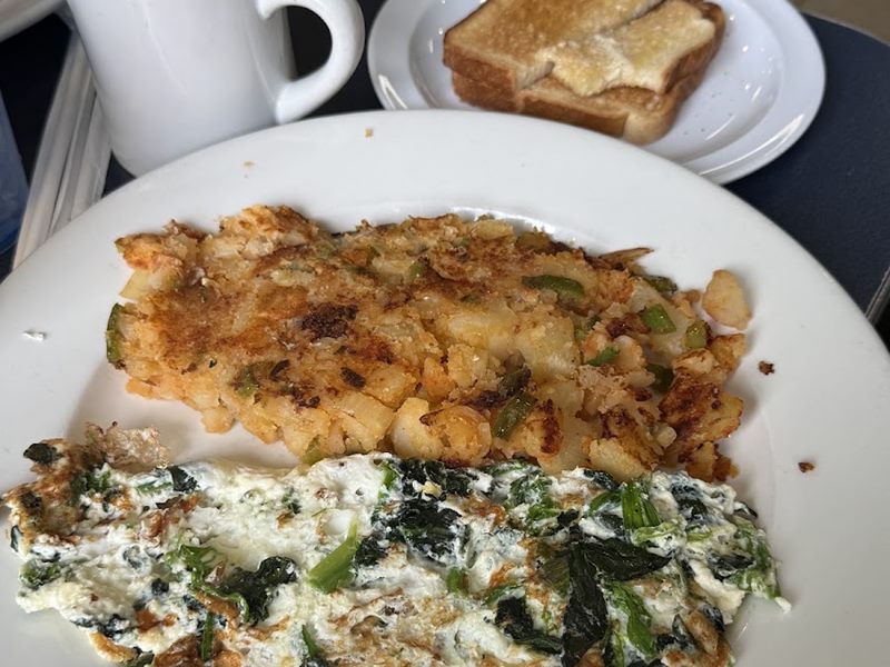 George's Diner food